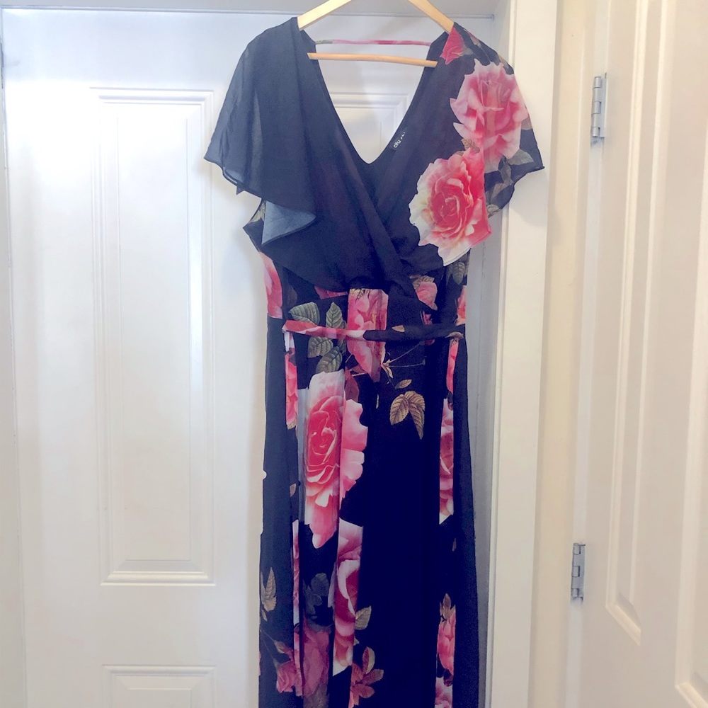 City Chic Black Maxi Dress with Floral Print